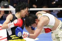 Naomi Togashi vs. Nanako Kikuchi.jpg