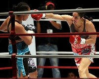 Kina Malpartida vs. Rhonda Luna (2nd meeting).jpg