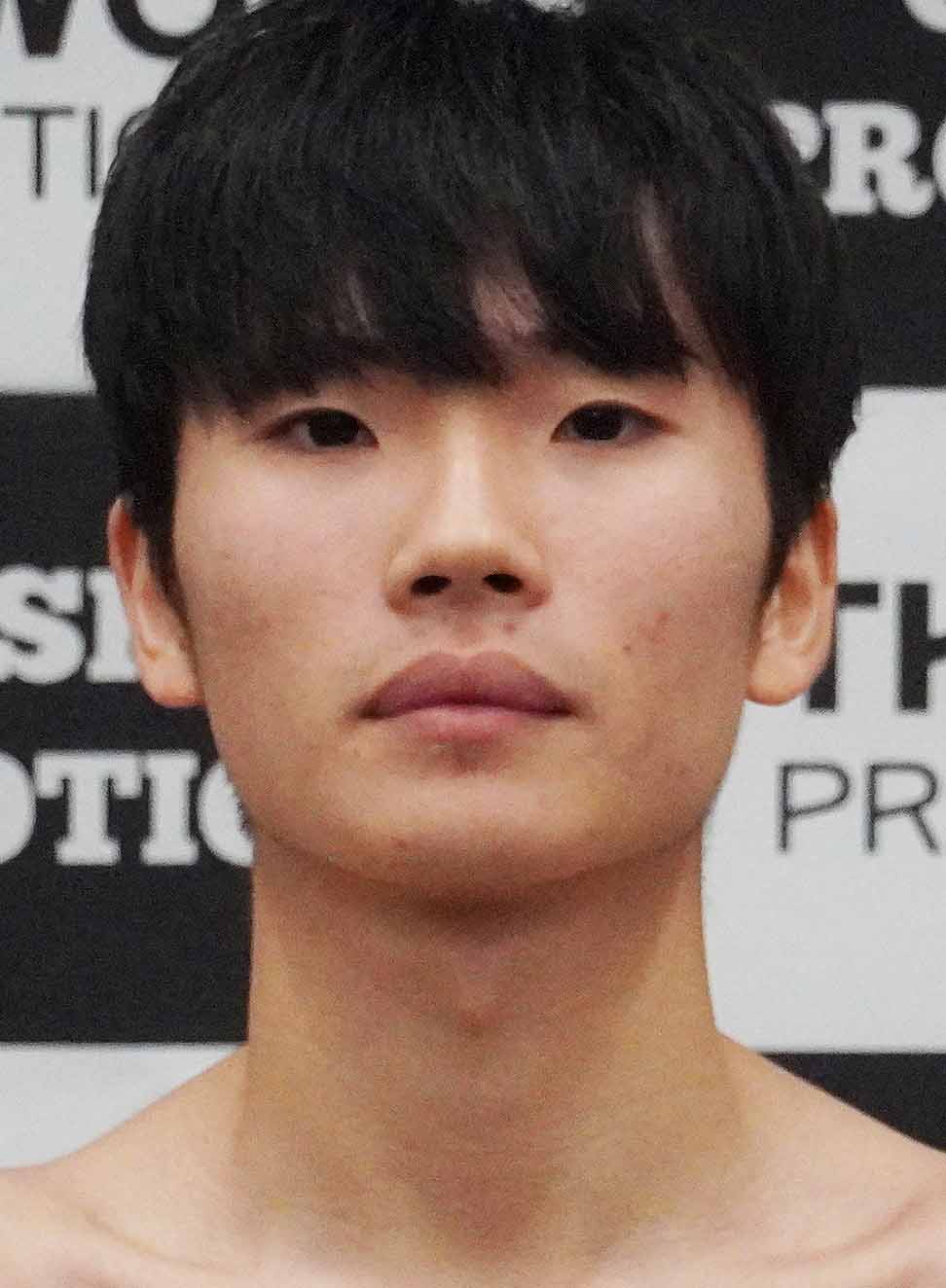 Ho Hyun Suh.jpg