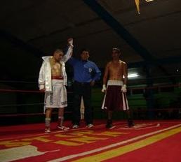 Ramon Contreras vs. Guillermo Dejeas (1st meeting).jpg