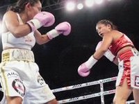 Carina Moreno vs. Anabel Ortiz.jpg
