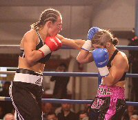 Diana Prazak vs. Lindsay Garbatt.jpg