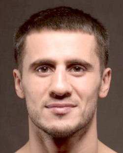 Камилов боксер