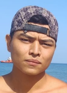 923357.jpg