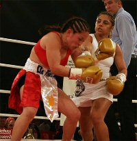 Susi Kentikian vs. Sarah Goodson.jpg