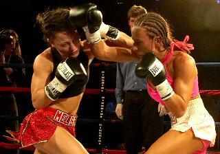 Hollie Dunaway vs. Melissa Shaffer (2nd meeting).jpg