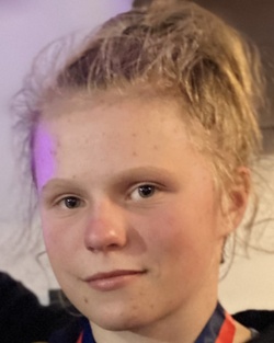 1074229a.jpg