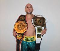 File:10805196 10202156611391762 1273275101 n boxe.jpg