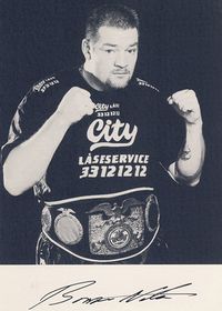 File:10Brian-Nielsen-belted.jpg
