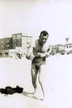 1931 BOB PATRICK PRO BOXER.jpg