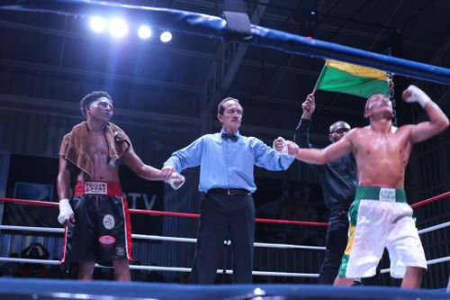 2016-06-04 - Jose Saant vs Marlon Guerrero - Fight-1.jpg