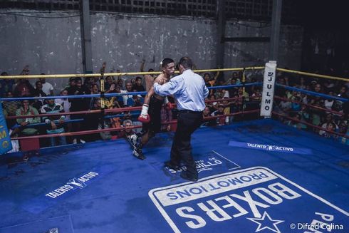 2018-07-28 - David Barreto vs Cesar Ignacio Paredes - Fight-4.jpg