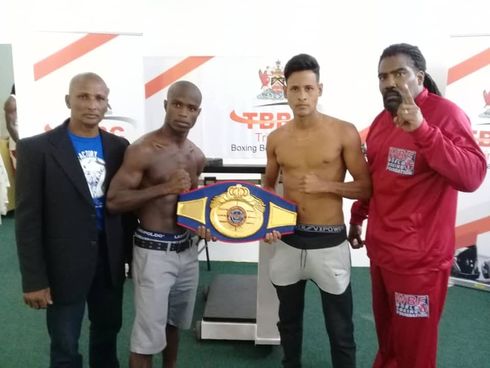 2019-02-09 - Prince Lee Isidore vs Antoni Armas - Weighing-2.jpg