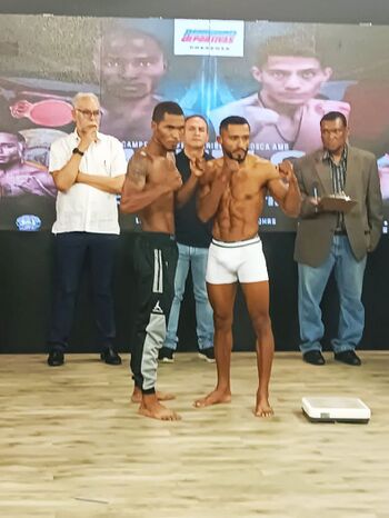 2022-07-16-Orlando Mosquera Vs. Jackson Furtado-Weighing-1.jpg