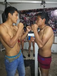 File:2275891b.jpg
