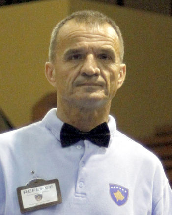 533153.jpg