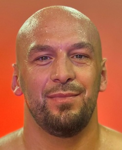 575701b.jpg