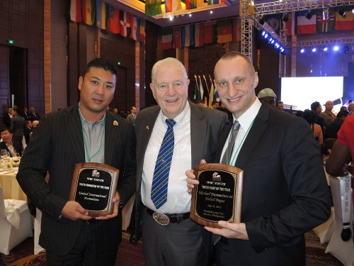 745764award.jpg