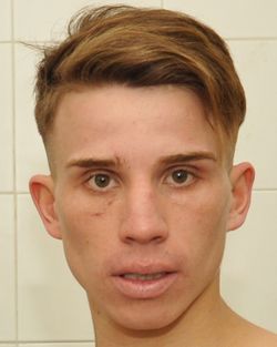 796759.jpg