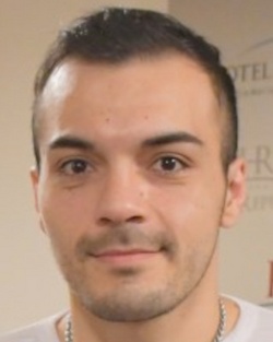 809757 2022.jpg