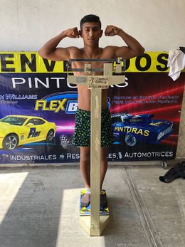 835223m.jpeg