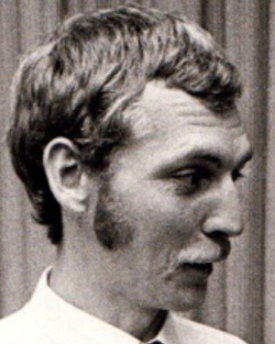 902481.jpg