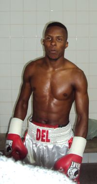 File:Adeilsondossantos.jpg