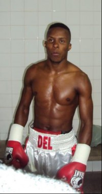 File:Adeilsondossantos2.jpg