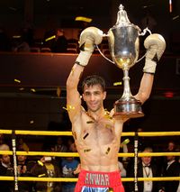 File:Adil Anwar with Prizefighter trophy.jpg
