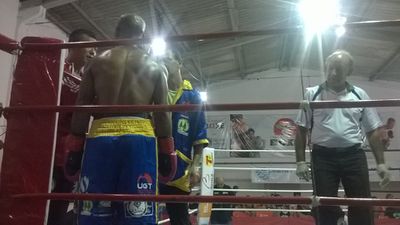 Adonisio Francisco Reges vs. Etoundi Michel William (05).jpg