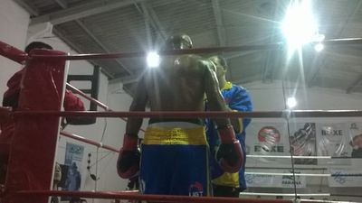 Adonisio Francisco Reges vs. Etoundi Michel William (08).jpg