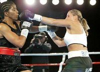 File:Akondaye Fountain vs. Shelley Burton.jpg