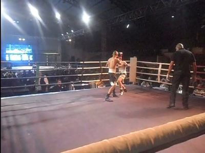 Alex de Oliveira Dos Reis vs. Welligton Deleon Costa 023.jpg