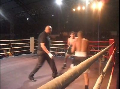 Alex de Oliveira Dos Reis vs. Welligton Deleon Costa 041.jpg