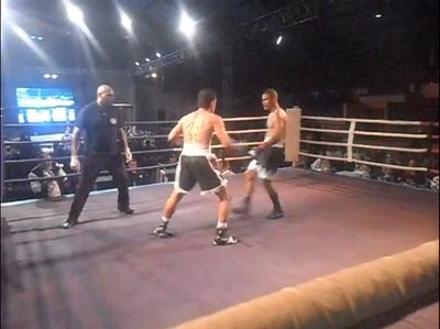 Alex de Oliveira Dos Reis vs. Welligton Deleon Costa 056.jpg