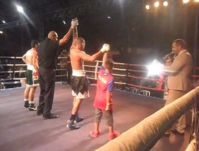 Alex de Oliveira Dos Reis vs. Welligton Deleon Costa 068.jpg