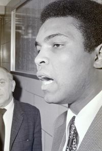 File:Ali105.JPG