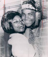 File:Ali64.jpg