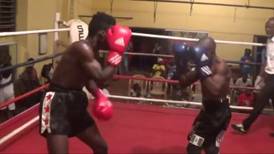 Aliu Bamidele Lasisi vs. Raphael Ansah 015.jpg