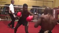 File:Aliu Bamidele Lasisi vs. Raphael Ansah 017.jpg