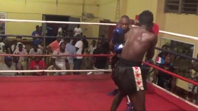 Aliu Bamidele Lasisi vs. Raphael Ansah 024.jpg