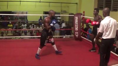 Aliu Bamidele Lasisi vs. Raphael Ansah 036.jpg