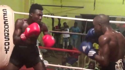 Aliu Bamidele Lasisi vs. Raphael Ansah 055.jpg