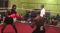 File:Aliu Bamidele Lasisi vs. Raphael Ansah 056.jpg