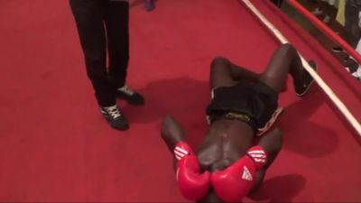Aliu Bamidele Lasisi vs. Raphael Ansah 063.jpg