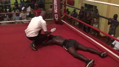 Aliu Bamidele Lasisi vs. Raphael Ansah 068.jpg