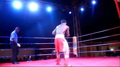 Anama Dotse vs. Emmanuel Allotey 027.jpg
