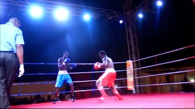 Anama Dotse vs. Emmanuel Allotey 030.jpg