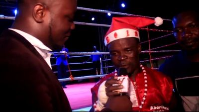 Anama Dotse vs. Emmanuel Allotey 043.jpg