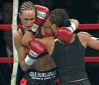File:Anita Christensen vs. Nadia Hockmi.jpg